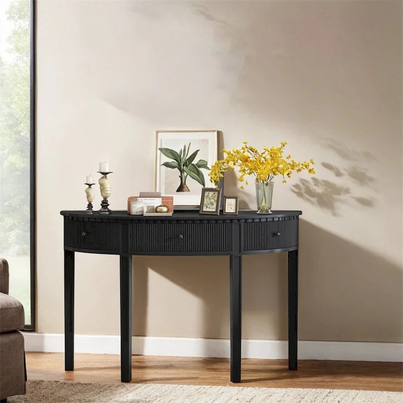 U-Style : Caractéristiques distinctives de la console en placage de pin