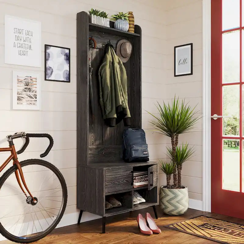 Porte-manteau d'entrée, équipé d'un banc, d'un meuble à chaussures, de patères et de compartiments de rangement – grain de bois vieilli.
